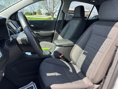 Used 2022 Chevrolet Equinox LT FWD image 28