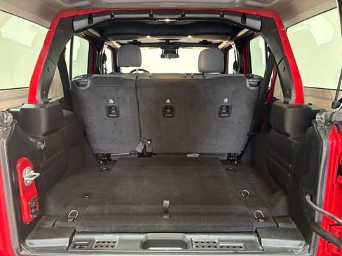 Certified 2024 Jeep Wrangler Sport S image 11