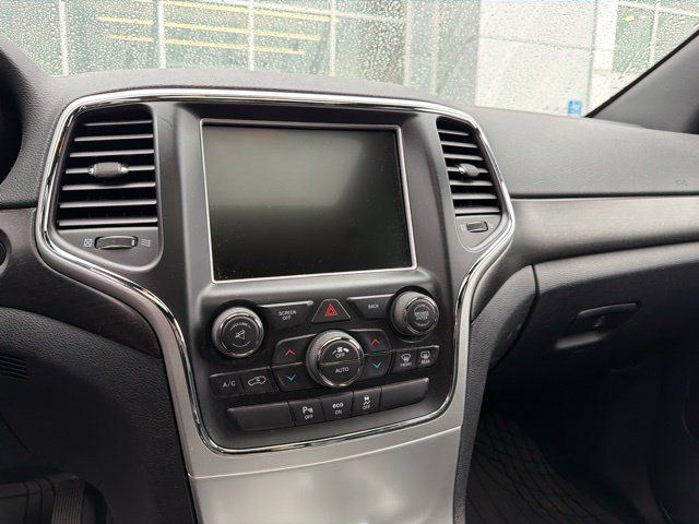 Used 2015 Jeep Grand Cherokee Altitude AWD/4WD image 8
