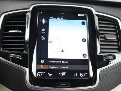 Used 2022 Volvo XC90 T6 Momentum AWD/4WD image 18