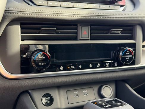 New 2026 Nissan Rogue SV w/ Cold Weather Package FWD image 27