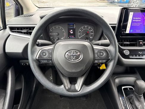 Used 2023 Toyota Corolla LE image 30