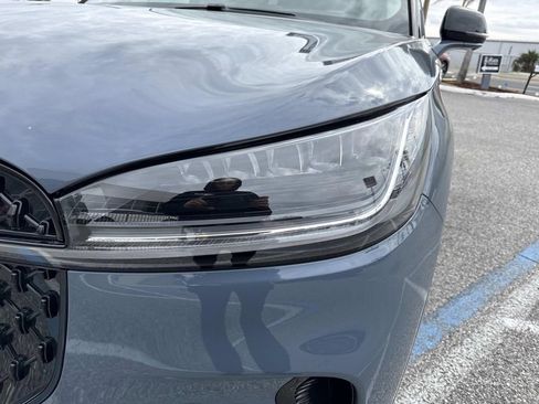 New 2026 Lincoln Aviator AWD image 9