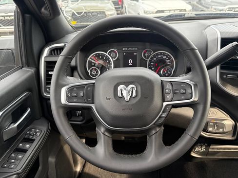 Used 2025 RAM 2500 Big Horn AWD/4WD image 17