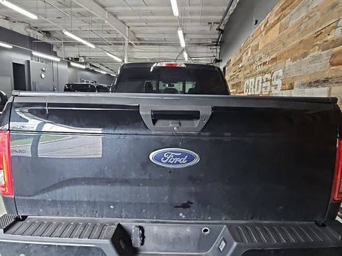 Used 2016 Ford F150 XLT w/ Equipment Group 302A Luxury image 4