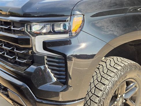 Used 2023 Chevrolet Silverado 1500 LT Trail Boss w/ LT Trail Boss Premium Package AWD/4WD image 21