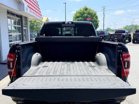 Used 2024 RAM 2500 Limited w/ Safety Group AWD/4WD image 10
