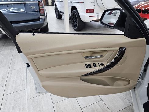 Used 2014 BMW 328i Sedan RWD image 24