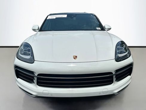 Used 2023 Porsche Cayenne Platinum Edition AWD/4WD image 2