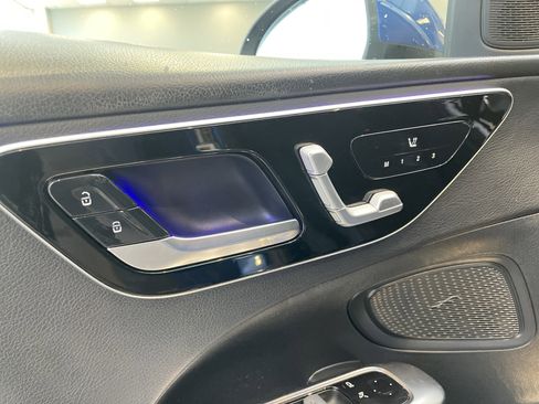 Used 2022 Mercedes-Benz C 300 Sedan image 39