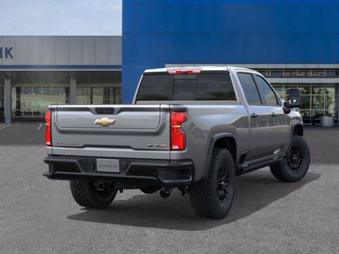 New 2026 Chevrolet Silverado 2500 ZR2 AWD/4WD image 4