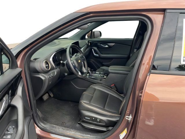 Used 2023 Chevrolet Blazer Premier w/ Driver Confidence II Package AWD/4WD image 9