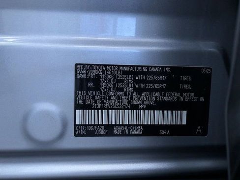 Used 2025 Toyota RAV4 XLE w/ Convenience Package image 33