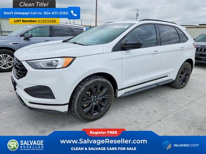 Used 2022 Ford Edge SE w/ Black Appearance Package
