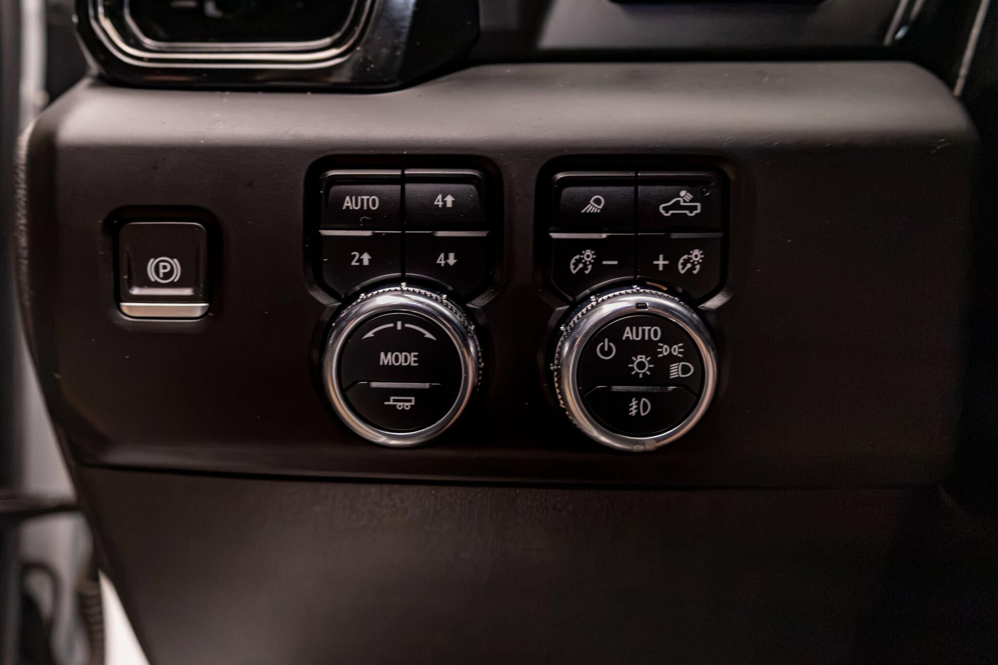 Used 2023 GMC Sierra 1500 AT4 w/ AT4 Premium Package AWD/4WD image 23