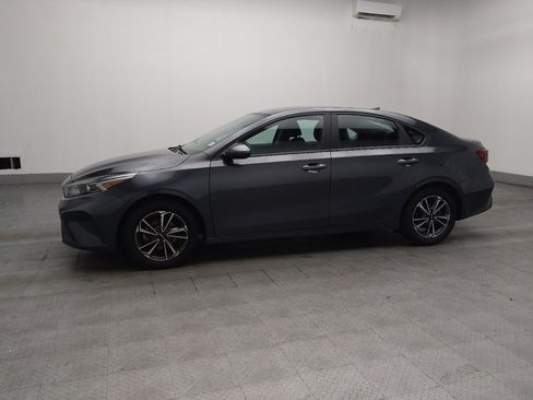 Used 2024 Kia Forte LXS FWD image 2