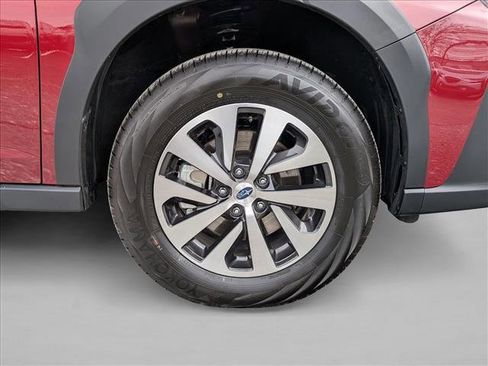 Certified 2025 Subaru Outback Premium image 27