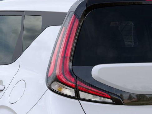 New 2025 Kia Soul S image 11