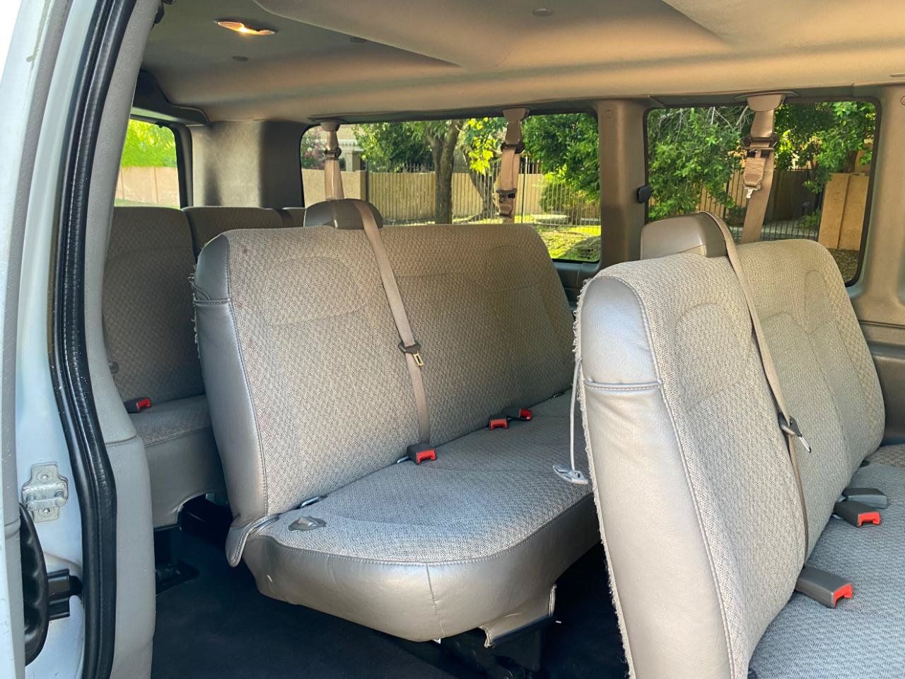 Used 2019 Chevrolet Express 3500 LT w/ LT Preferred Equipment Group RWD image 32