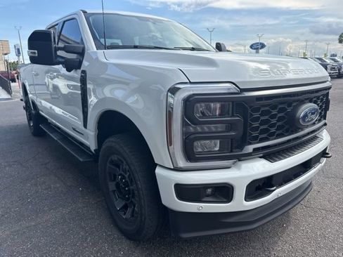 Used 2024 Ford F250 Lariat w/ Lariat Ultimate Package AWD/4WD image 4
