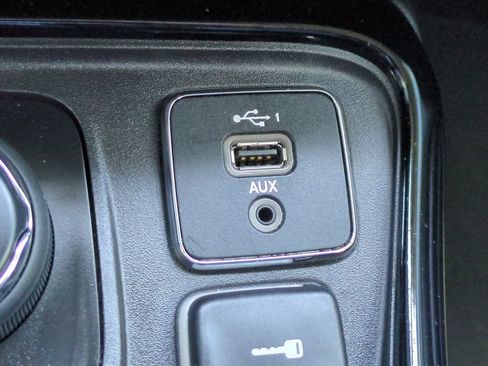 Used 2020 Jeep Compass Limited AWD/4WD image 20