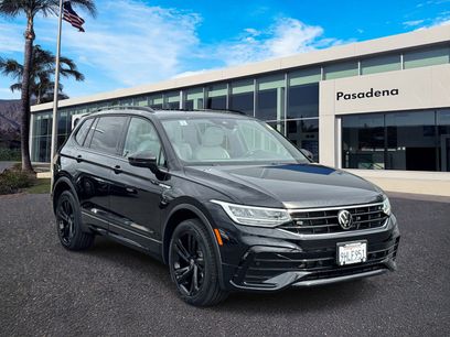 Certified 2023 Volkswagen Tiguan SE R-Line
