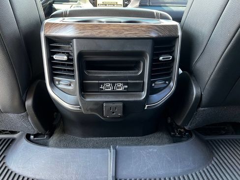 Used 2019 RAM 1500 Laramie AWD/4WD image 24