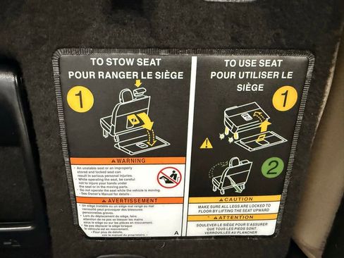 Used 2022 Toyota Sienna Limited image 35