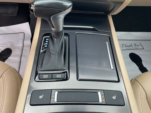 Used 2018 Genesis G80 3.8 RWD image 24