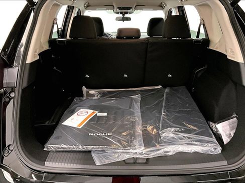 New 2025 Nissan Rogue SV image 69