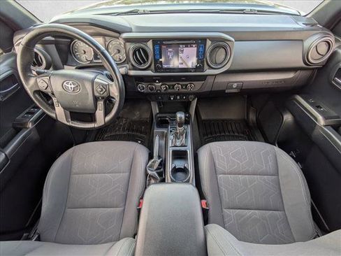Used 2019 Toyota Tacoma TRD Off-Road image 20