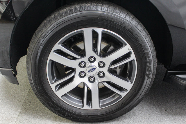 Certified 2024 Ford Expedition Limited AWD/4WD image 31