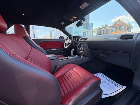 Used 2013 Dodge Challenger R/T Plus RWD image 25