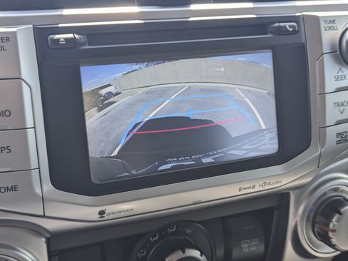 Used 2016 Toyota 4Runner SR5 AWD/4WD image 14