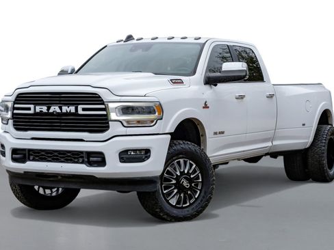 Used 2020 RAM 3500 Laramie image 5
