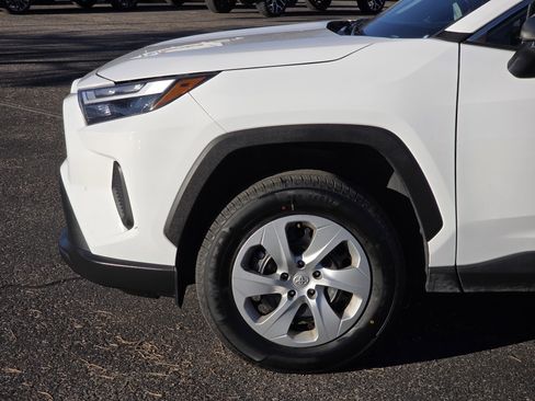 Used 2024 Toyota RAV4 LE image 30