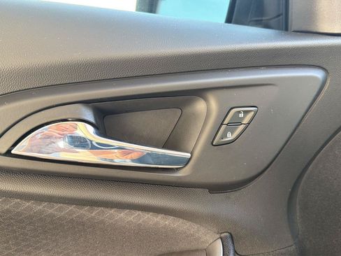Used 2022 Chevrolet Malibu RS FWD image 12