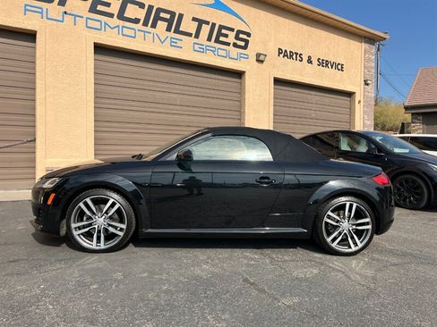 Used 2017 Audi TT 2.0T w/ Technology Package AWD/4WD image 3