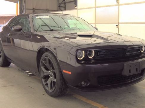 Used 2020 Dodge Challenger SXT w/ Blacktop Package RWD image 1