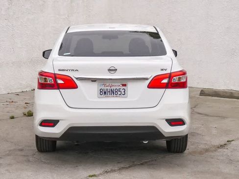 Used 2016 Nissan Sentra SV FWD image 8
