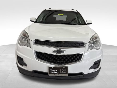 Used 2015 Chevrolet Equinox LT w/ Driver Convenience Package image 2