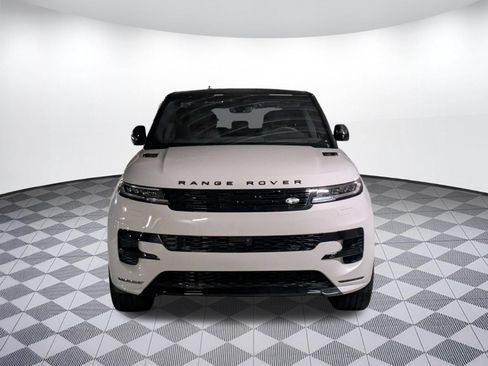 New 2026 Land Rover Range Rover Sport Dynamic SE AWD/4WD image 15