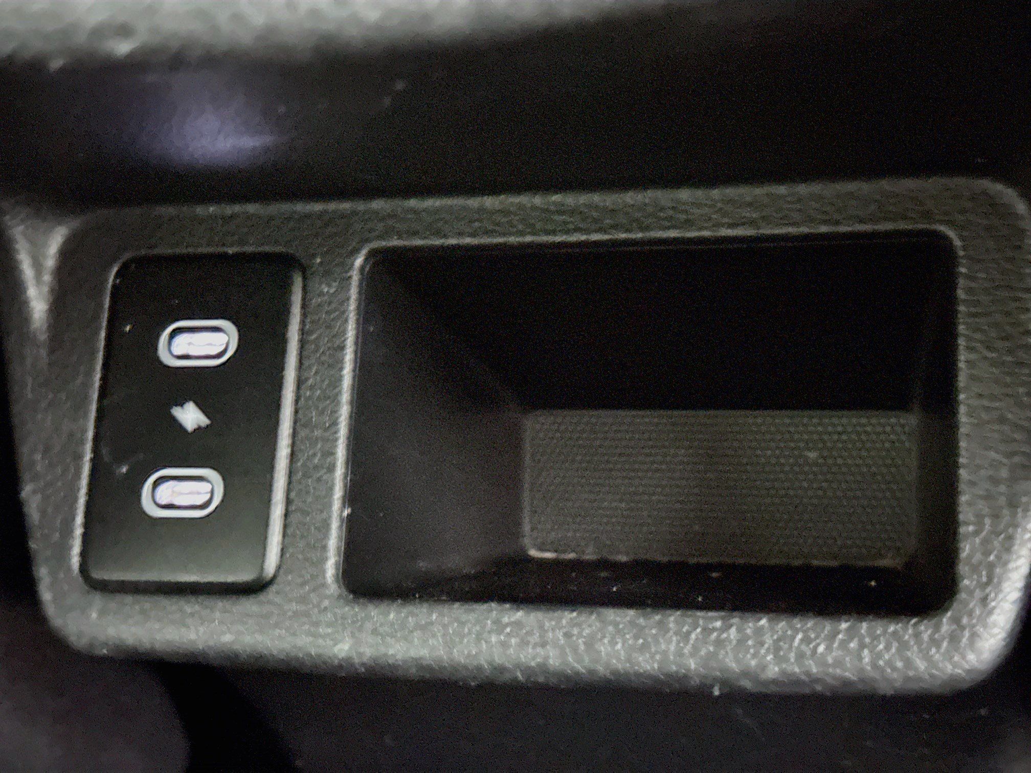 Used 2024 Kia Seltos EX FWD image 42