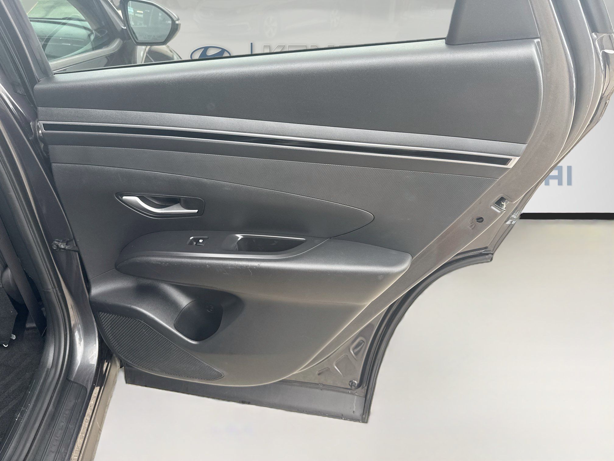 Used 2022 Hyundai Tucson SEL w/ Cargo Package FWD image 28