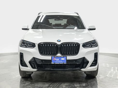 Used 2023 BMW X3 xDrive30i w/ M Sport Package AWD/4WD image 10