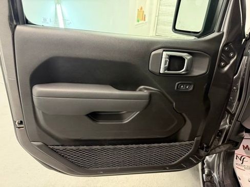 New 2026 Jeep Gladiator Sport image 13