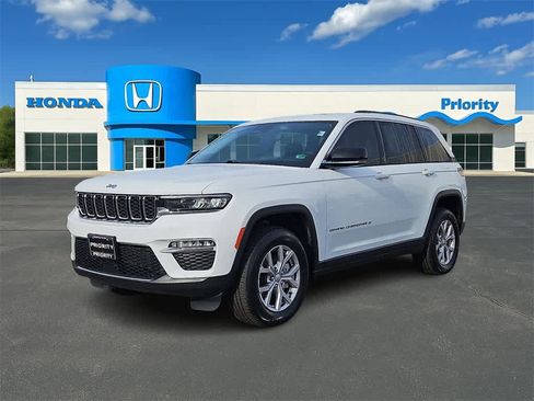 Used 2022 Jeep Grand Cherokee Limited image 1