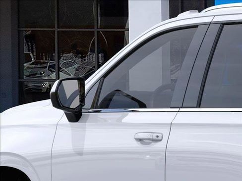 New 2025 Chevrolet Tahoe LS image 12