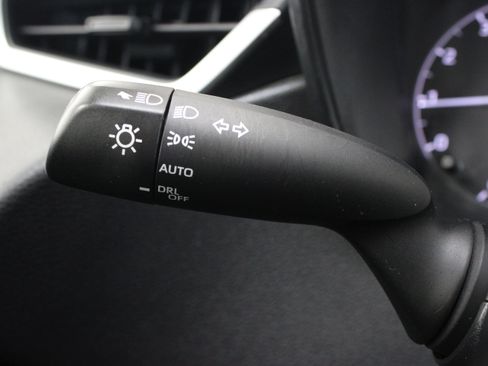 Used 2024 Toyota Corolla LE FWD image 22