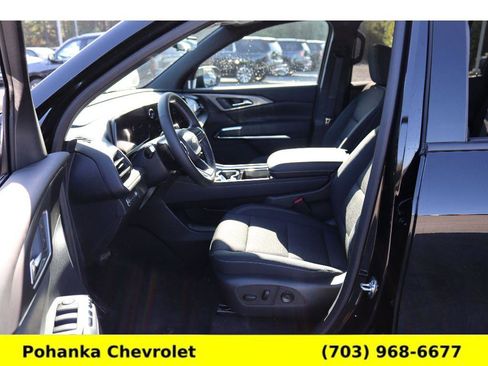 New 2026 Chevrolet Traverse LT w/ Driver Confidence Package image 24